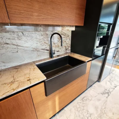 LX8410 FARMHOUSE KITCHEN SINK
